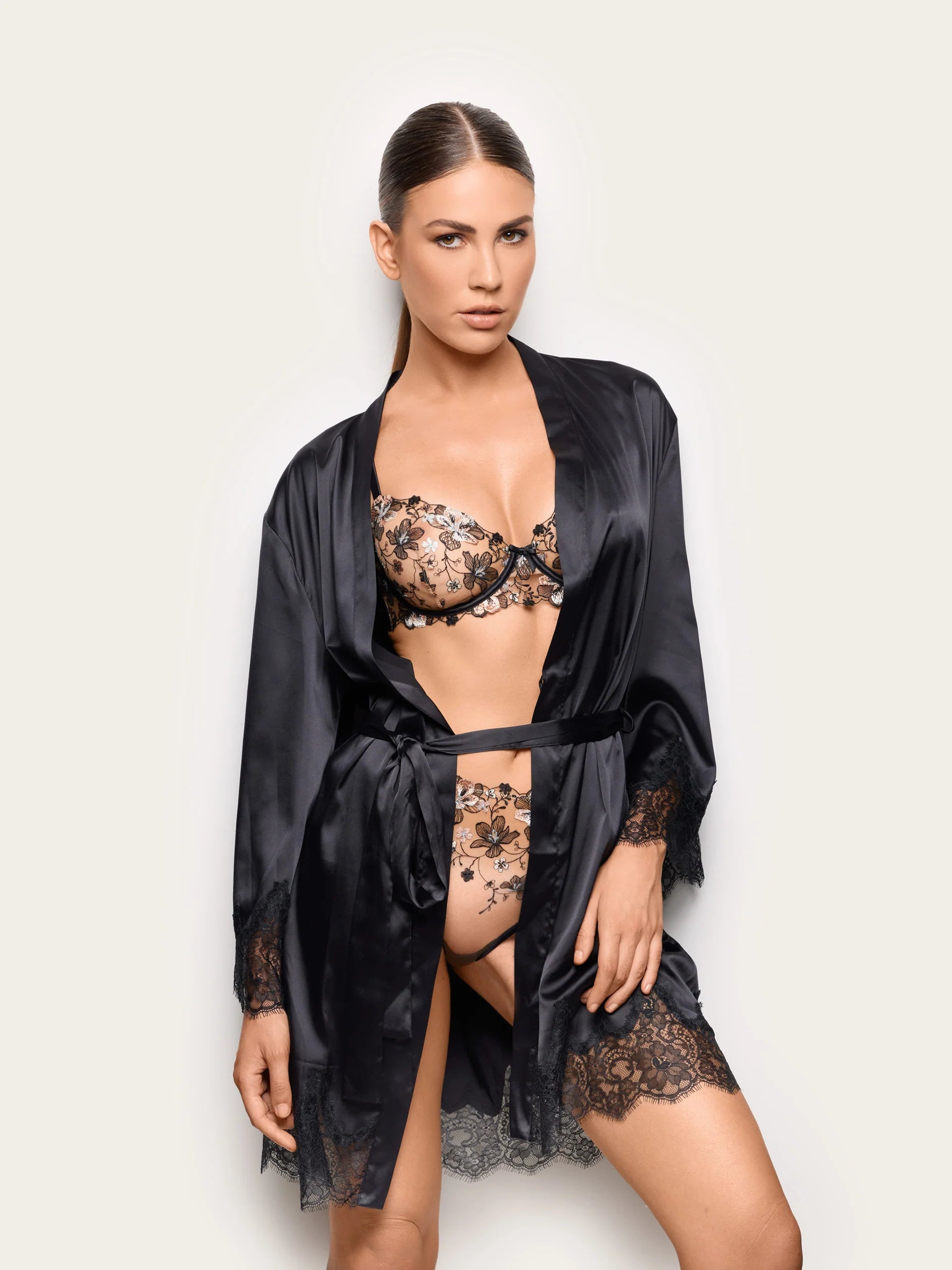 Yamamay Albania Kimono | LKID193002072_01.jpg