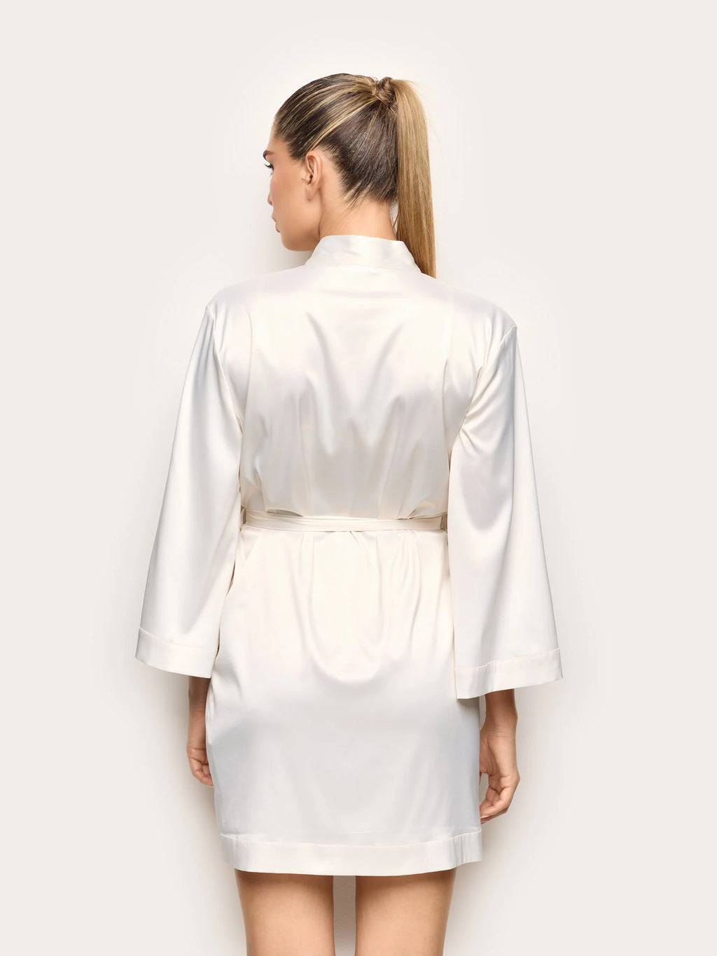 Yamamay Albania Kimono | LKID193003244_05.jpg