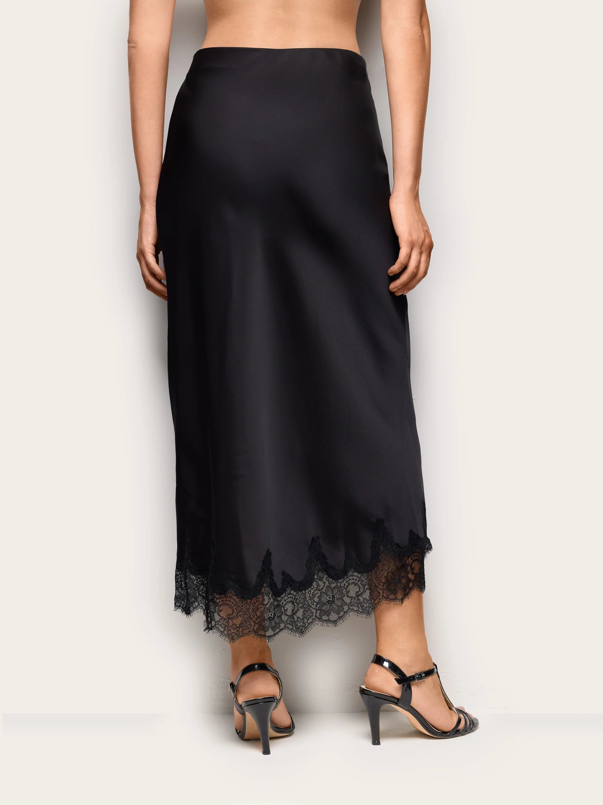 Yamamay Albania Skirt | LPBD193007072_05.jpg
