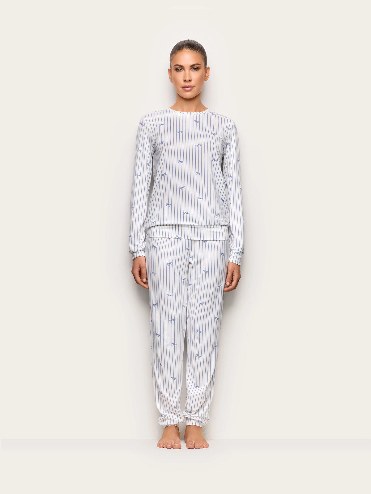 Yamamay Albania Pyjamas | PPLD193002128_02_ce806e0a-2781-4284-a995-90410336872c.jpg