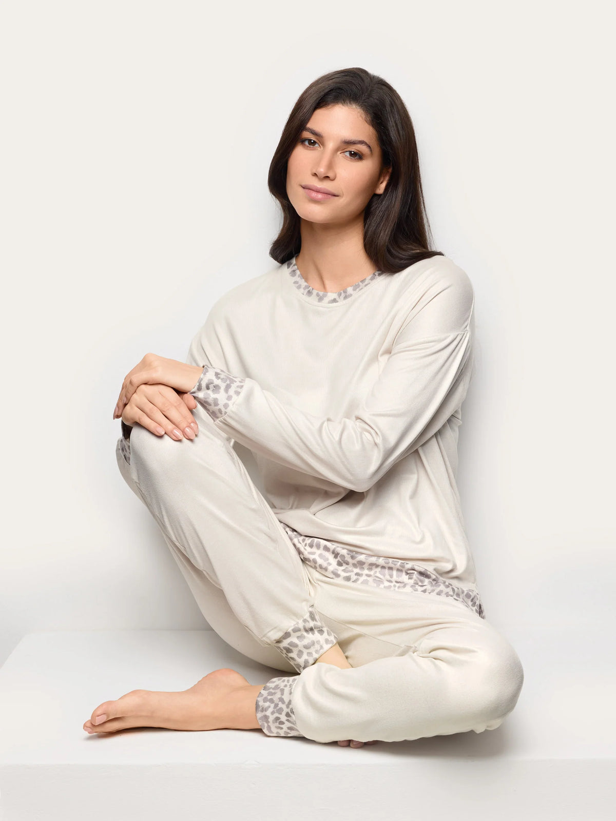 Yamamay Albania Pyjamas | PPLD193003088_01_3110527b-595d-468e-9471-0b049aa4cd94.jpg