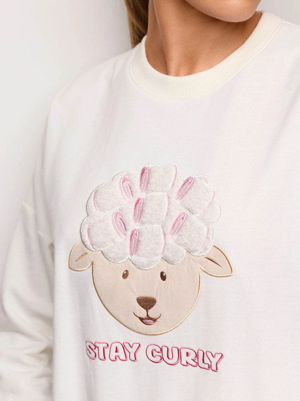 Yamamay Albania Pyjamas | PPLD193007244_04_d948dde8-dc75-473f-9dad-b8fb1ecb55f6.jpg
