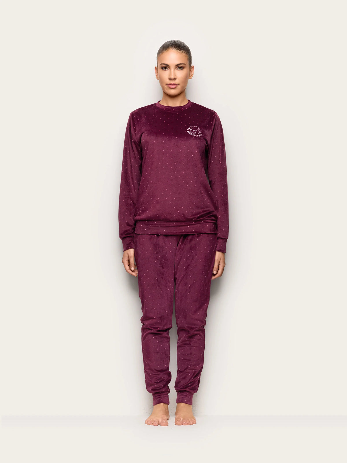 Yamamay Albania Pyjamas | PPLD193008128_02_499423a3-9b8f-4232-a94c-e1cac6bee195.jpg