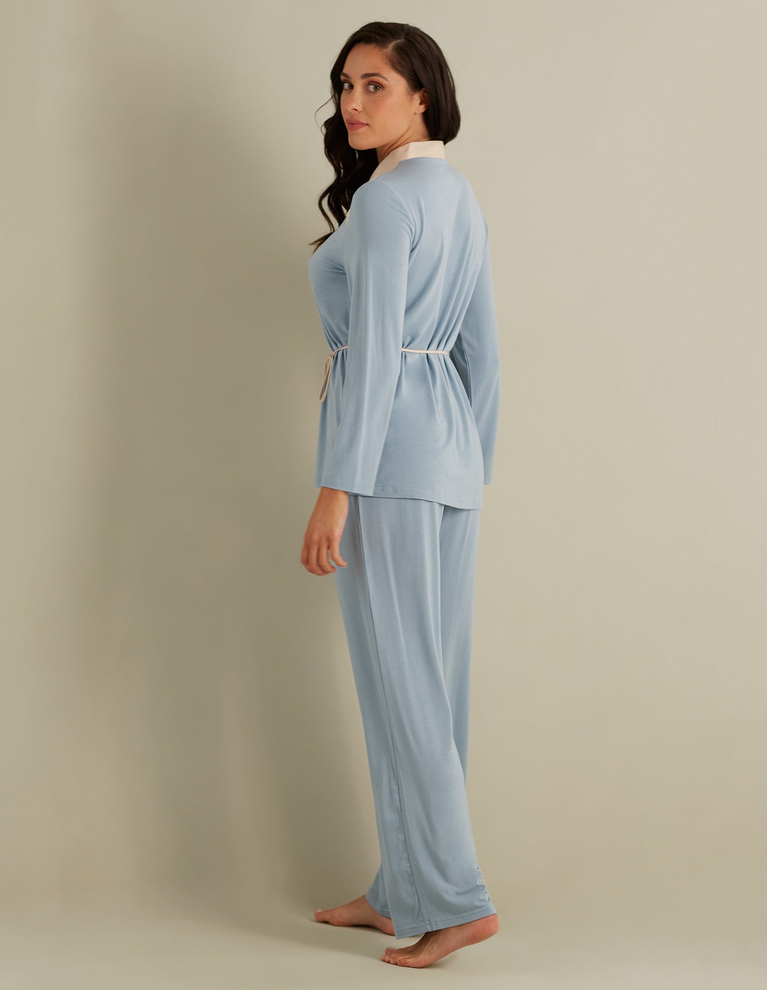 Long-Pyjamas with front opening - Magnolia