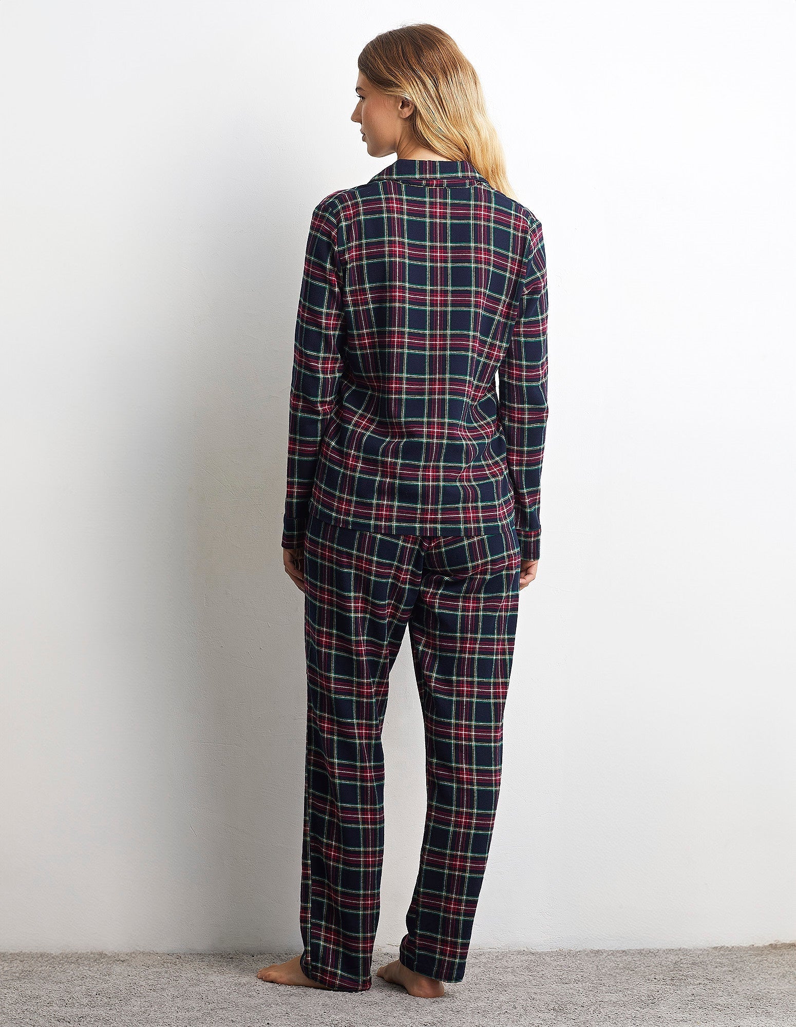 Tartan Family - Woman Long-Pyjamas with front opening