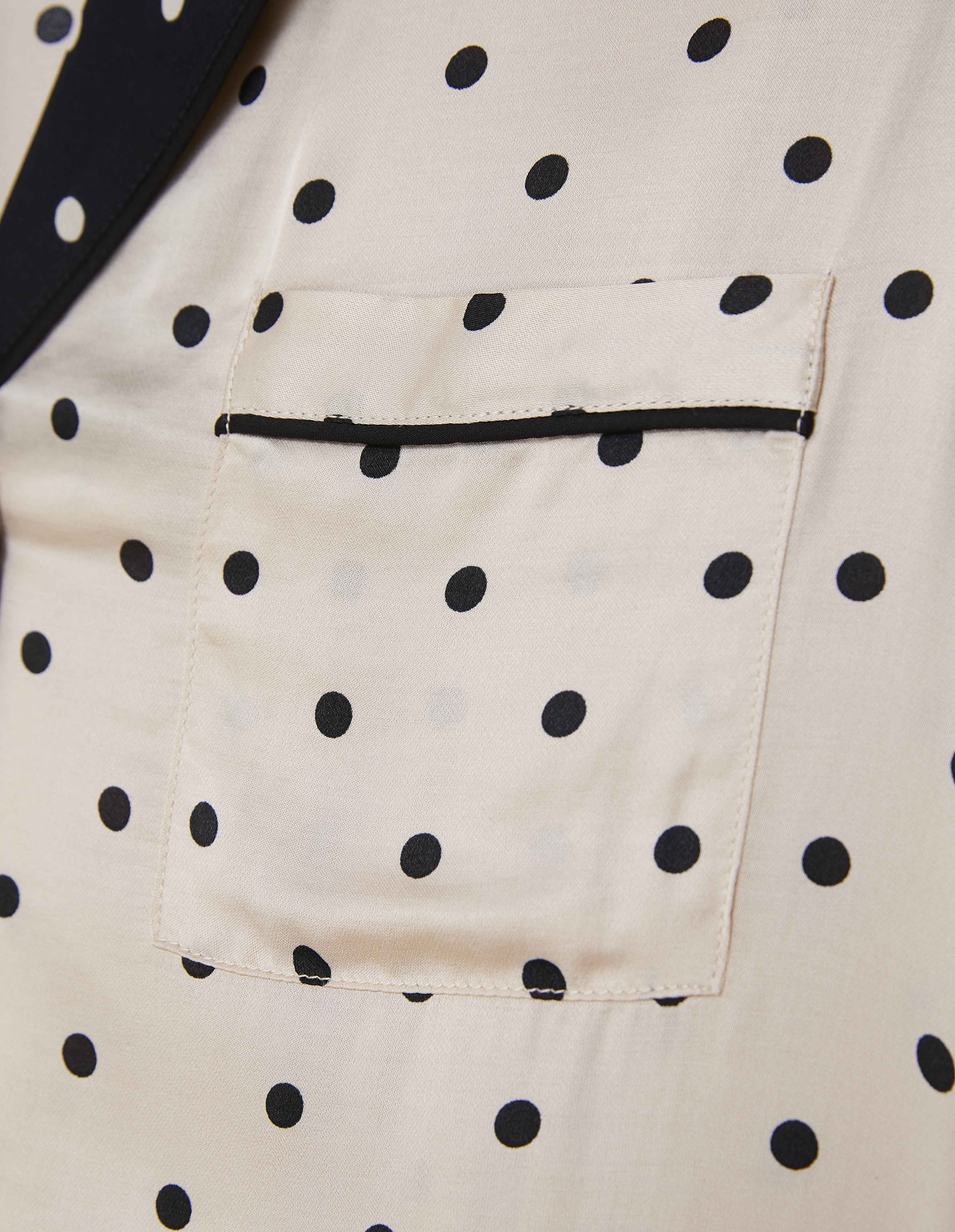 Long_Pyjamas with front opening_Delice _Yamamay Albania