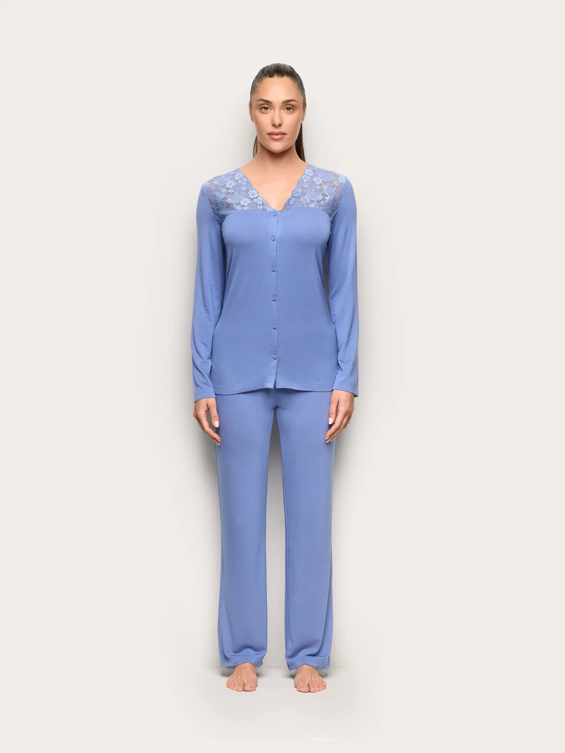 Yamamay Albania Long-Pyjamas with front openin | PPRD191001_038_02.jpg