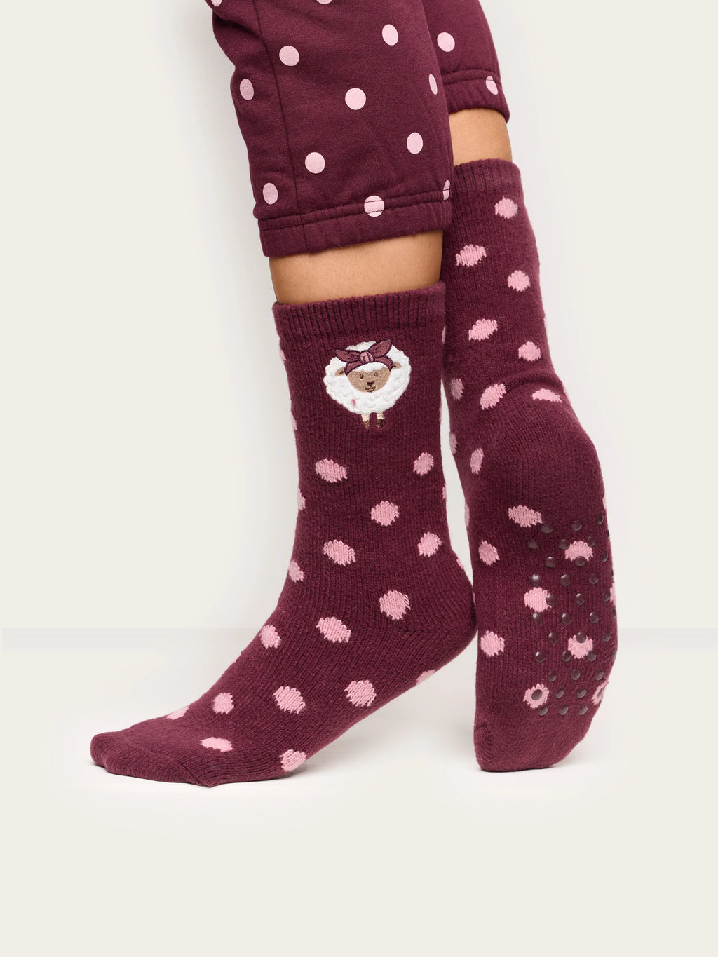 Yamamay Albania Anti skid socks | SPFD193005128_02_244c3e06-ab98-4ee7-8627-c17dda7a0664.jpg