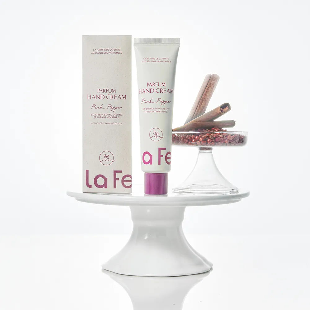 LaFerme Perfume Hand Cream (Early Blossom, Rose Musk, Pink Pepper) – krem duarsh aromatik dhe hidratues në tre aroma unike nga Bassko.