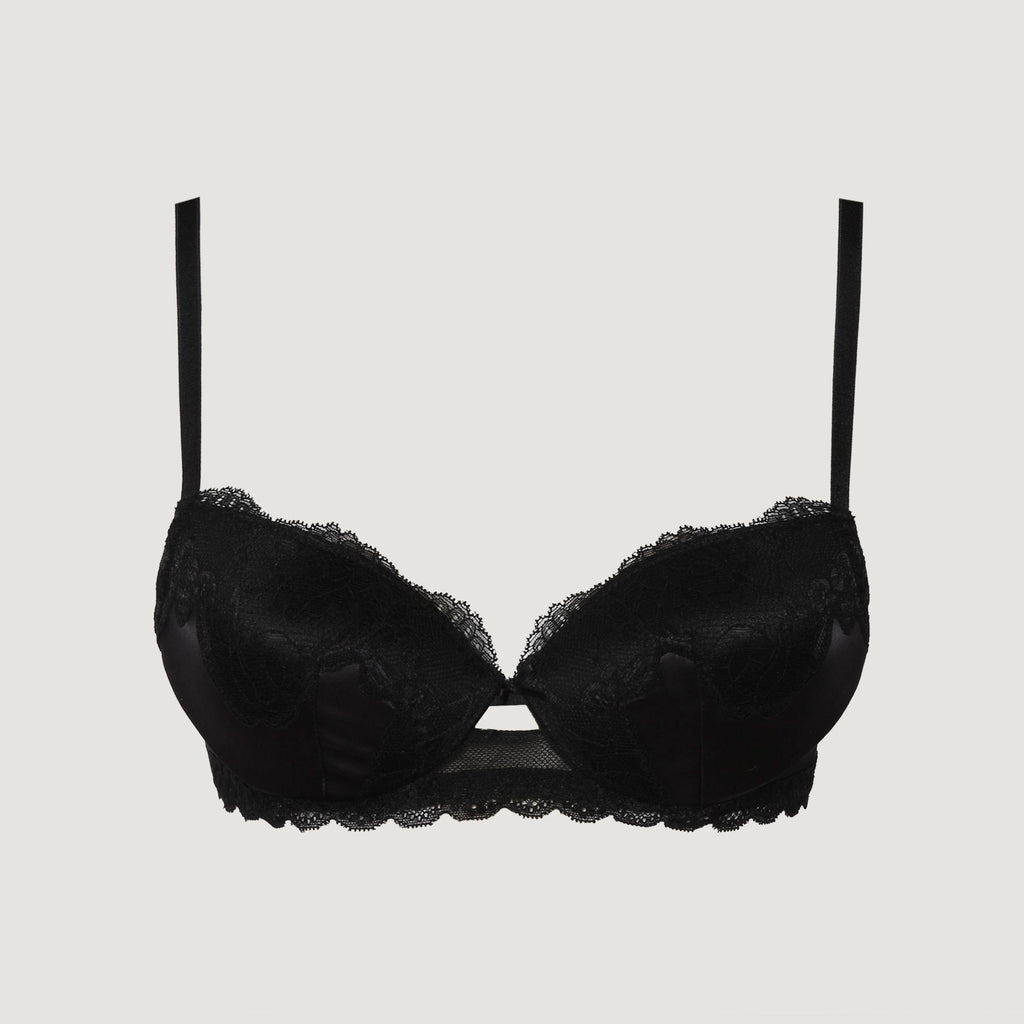 Padded balcony C/Cups differentiates