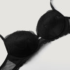 Padded balcony C/Cups differentiates